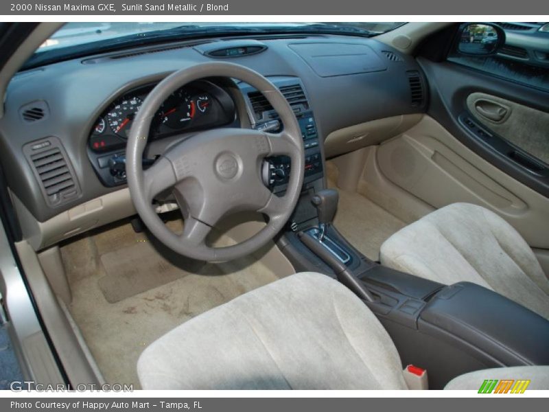 Sunlit Sand Metallic / Blond 2000 Nissan Maxima GXE
