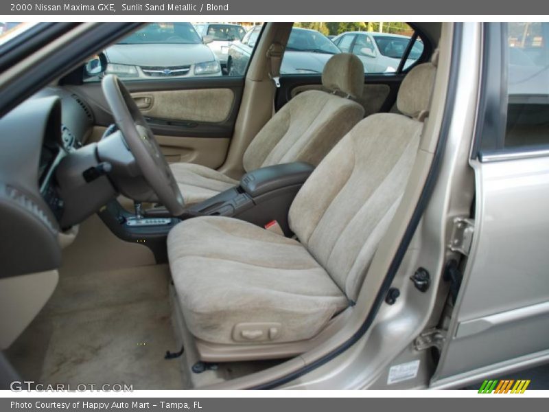 Sunlit Sand Metallic / Blond 2000 Nissan Maxima GXE