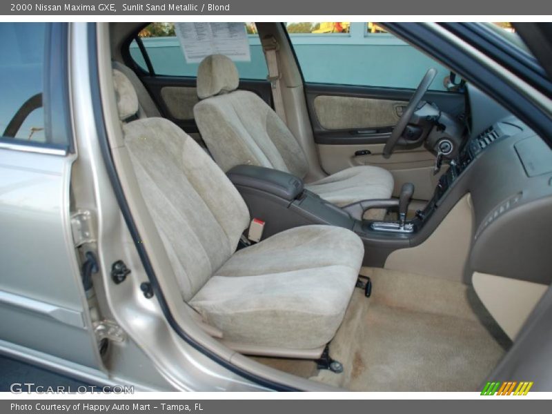 Sunlit Sand Metallic / Blond 2000 Nissan Maxima GXE