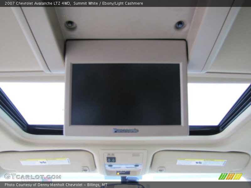 Summit White / Ebony/Light Cashmere 2007 Chevrolet Avalanche LTZ 4WD