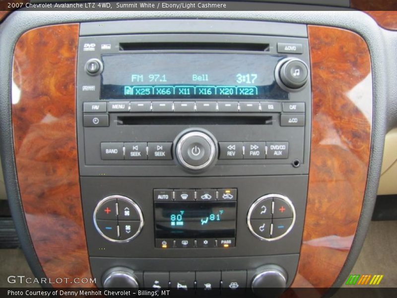 Controls of 2007 Avalanche LTZ 4WD