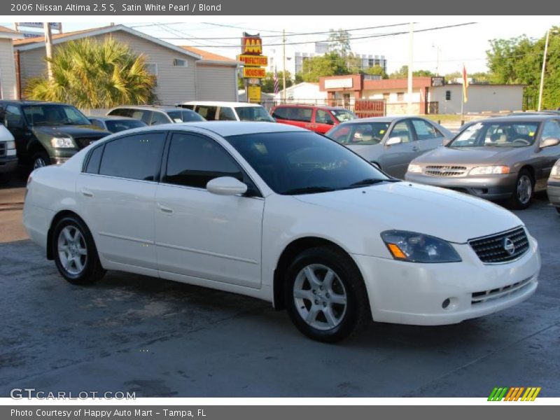 Satin White Pearl / Blond 2006 Nissan Altima 2.5 S