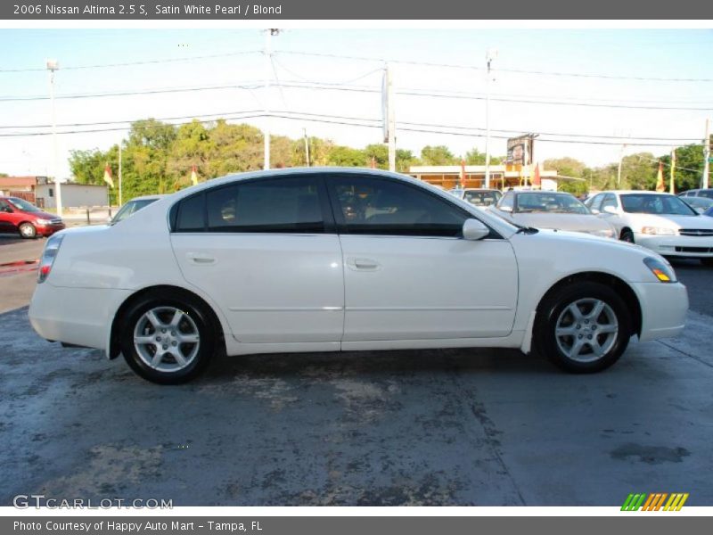 Satin White Pearl / Blond 2006 Nissan Altima 2.5 S