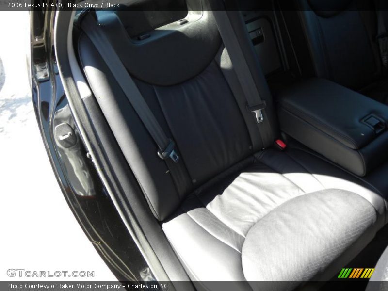Black Onyx / Black 2006 Lexus LS 430