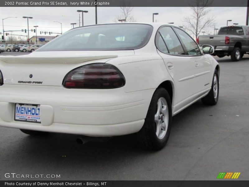 Ivory White / Graphite 2002 Pontiac Grand Prix SE Sedan