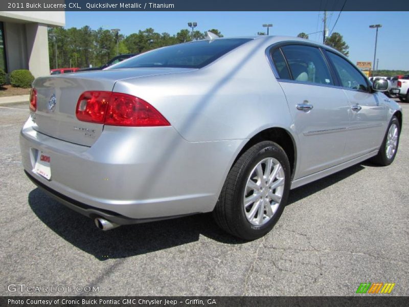 Quicksilver Metallic / Titanium 2011 Buick Lucerne CXL