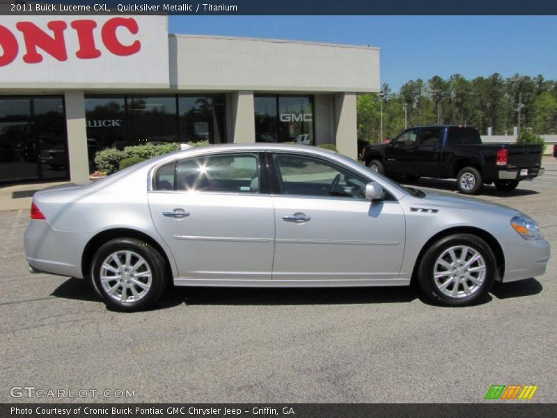 Quicksilver Metallic / Titanium 2011 Buick Lucerne CXL