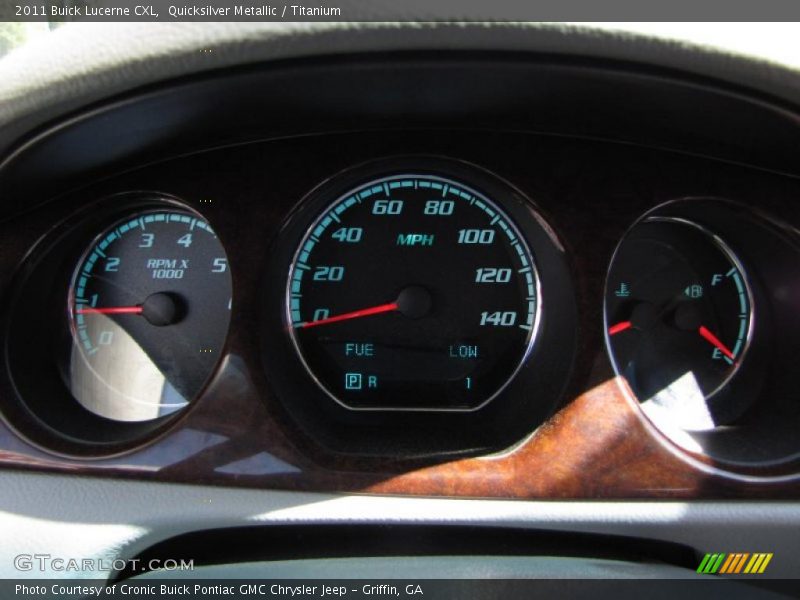 Quicksilver Metallic / Titanium 2011 Buick Lucerne CXL