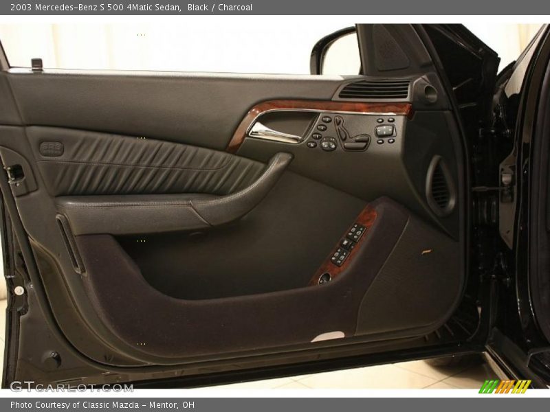 Black / Charcoal 2003 Mercedes-Benz S 500 4Matic Sedan