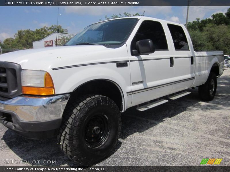 Oxford White / Medium Graphite 2001 Ford F350 Super Duty XL Crew Cab 4x4