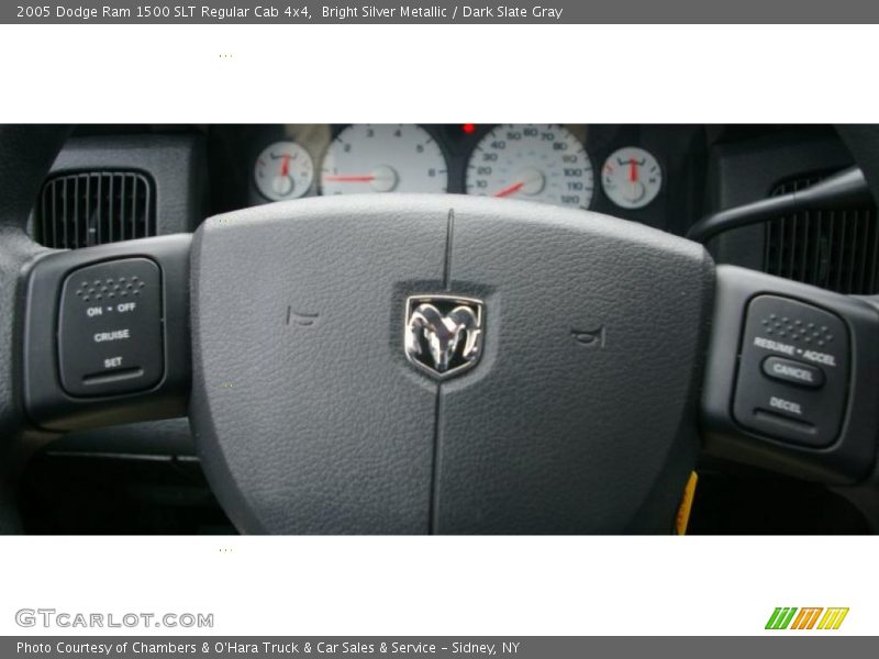 Bright Silver Metallic / Dark Slate Gray 2005 Dodge Ram 1500 SLT Regular Cab 4x4