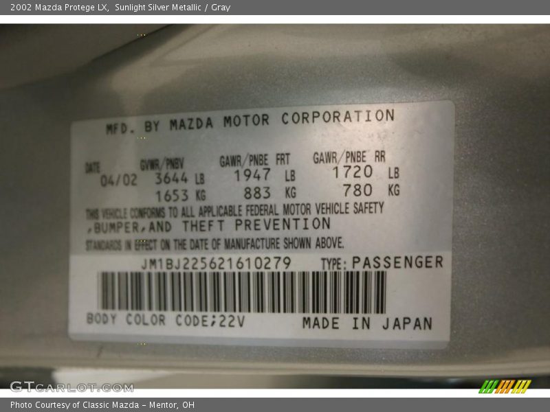 Sunlight Silver Metallic / Gray 2002 Mazda Protege LX