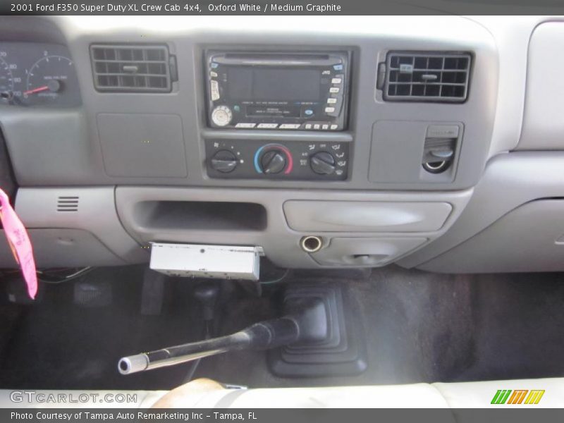 Oxford White / Medium Graphite 2001 Ford F350 Super Duty XL Crew Cab 4x4