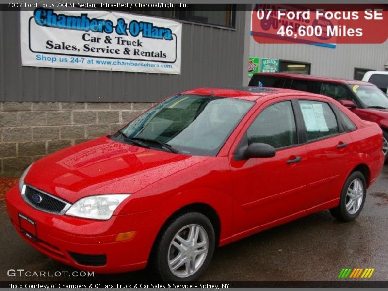 Infra-Red / Charcoal/Light Flint 2007 Ford Focus ZX4 SE Sedan