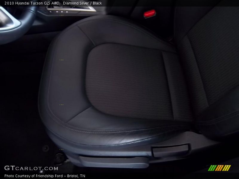 Diamond Silver / Black 2010 Hyundai Tucson GLS AWD