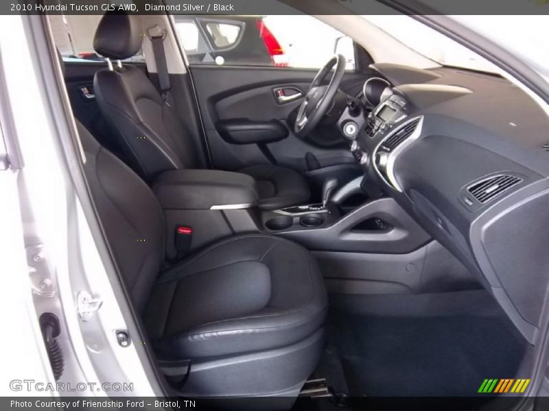  2010 Tucson GLS AWD Black Interior