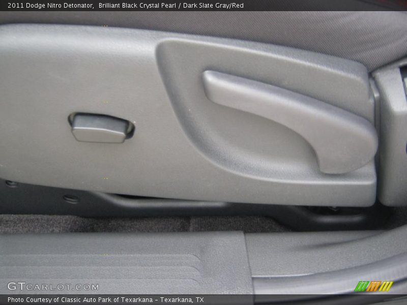 Brilliant Black Crystal Pearl / Dark Slate Gray/Red 2011 Dodge Nitro Detonator