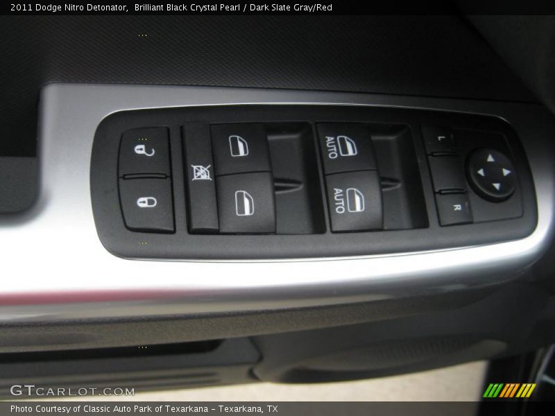 Brilliant Black Crystal Pearl / Dark Slate Gray/Red 2011 Dodge Nitro Detonator