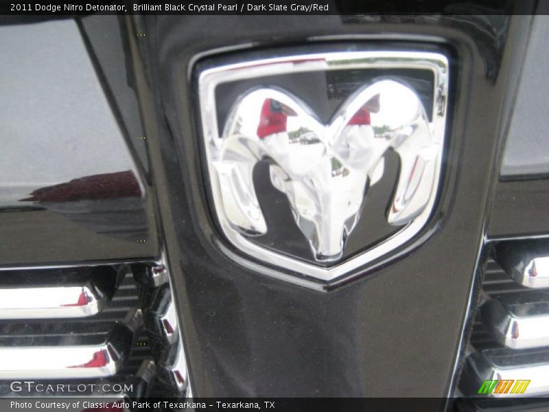  2011 Nitro Detonator Logo