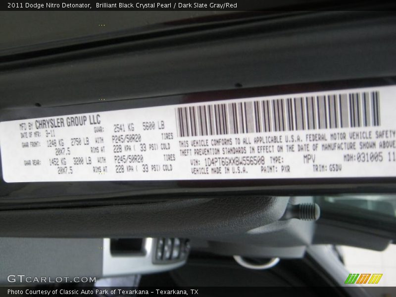 Brilliant Black Crystal Pearl / Dark Slate Gray/Red 2011 Dodge Nitro Detonator