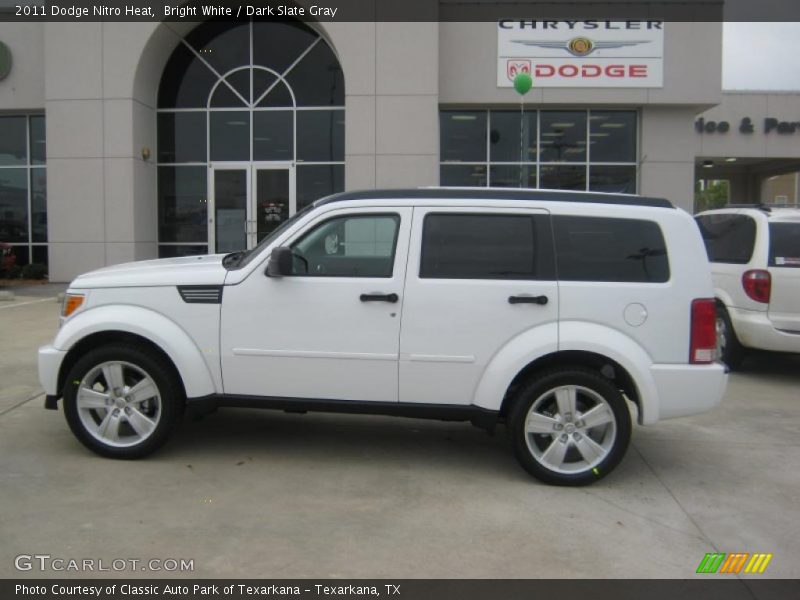 Bright White / Dark Slate Gray 2011 Dodge Nitro Heat