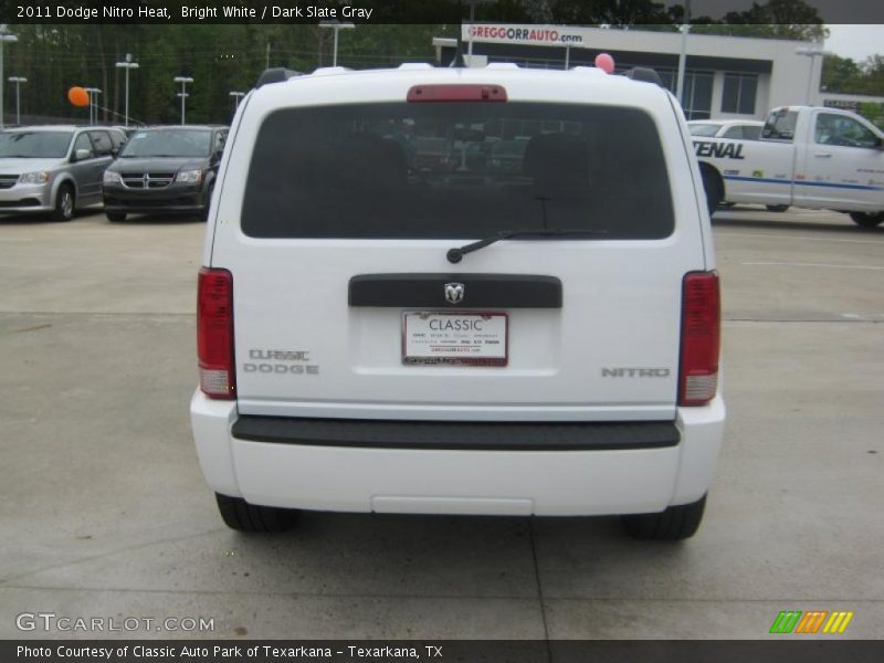 Bright White / Dark Slate Gray 2011 Dodge Nitro Heat