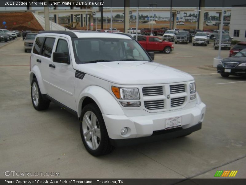 Bright White / Dark Slate Gray 2011 Dodge Nitro Heat