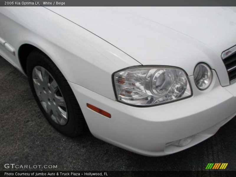 White / Beige 2006 Kia Optima LX