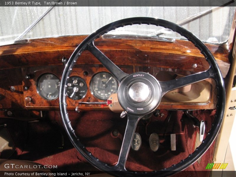 Tan/Brown / Brown 1953 Bentley R Type