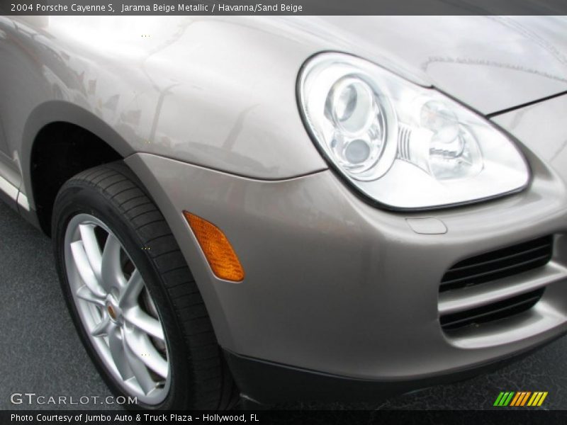Jarama Beige Metallic / Havanna/Sand Beige 2004 Porsche Cayenne S