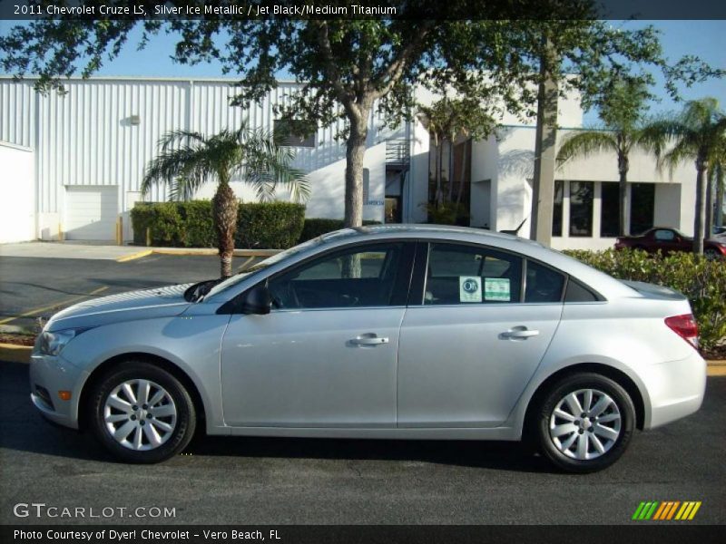 Silver Ice Metallic / Jet Black/Medium Titanium 2011 Chevrolet Cruze LS