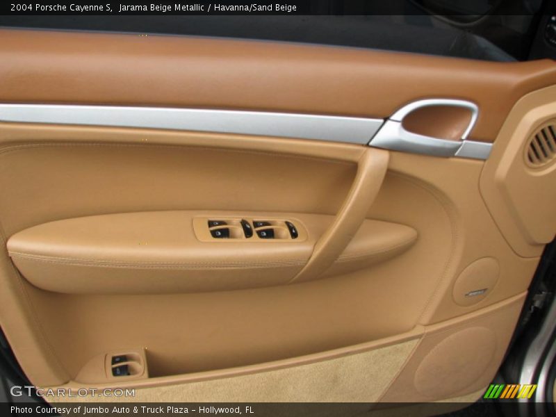 Jarama Beige Metallic / Havanna/Sand Beige 2004 Porsche Cayenne S