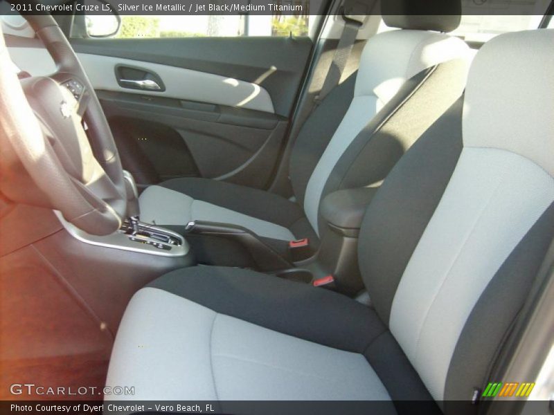 Silver Ice Metallic / Jet Black/Medium Titanium 2011 Chevrolet Cruze LS