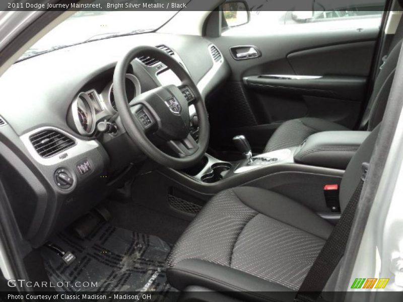 Bright Silver Metallic / Black 2011 Dodge Journey Mainstreet