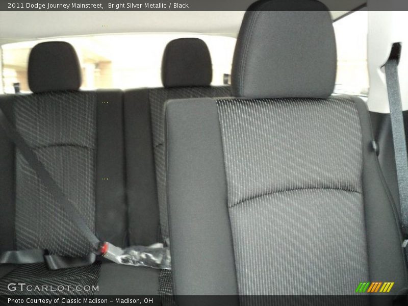 Bright Silver Metallic / Black 2011 Dodge Journey Mainstreet