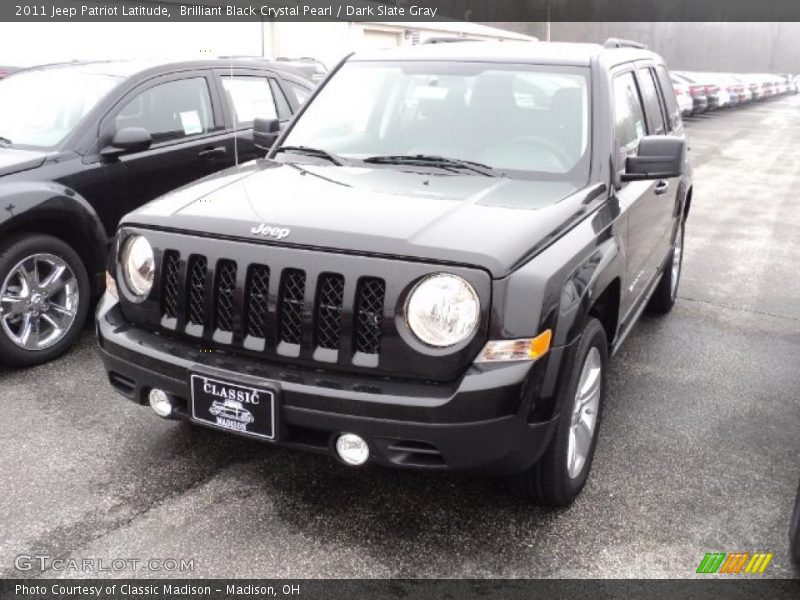 Brilliant Black Crystal Pearl / Dark Slate Gray 2011 Jeep Patriot Latitude