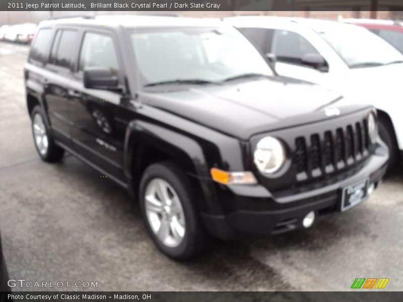 Brilliant Black Crystal Pearl / Dark Slate Gray 2011 Jeep Patriot Latitude