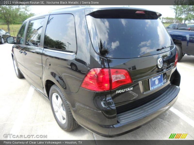 Nocturne Black Metallic / Sierra Stone 2011 Volkswagen Routan SE