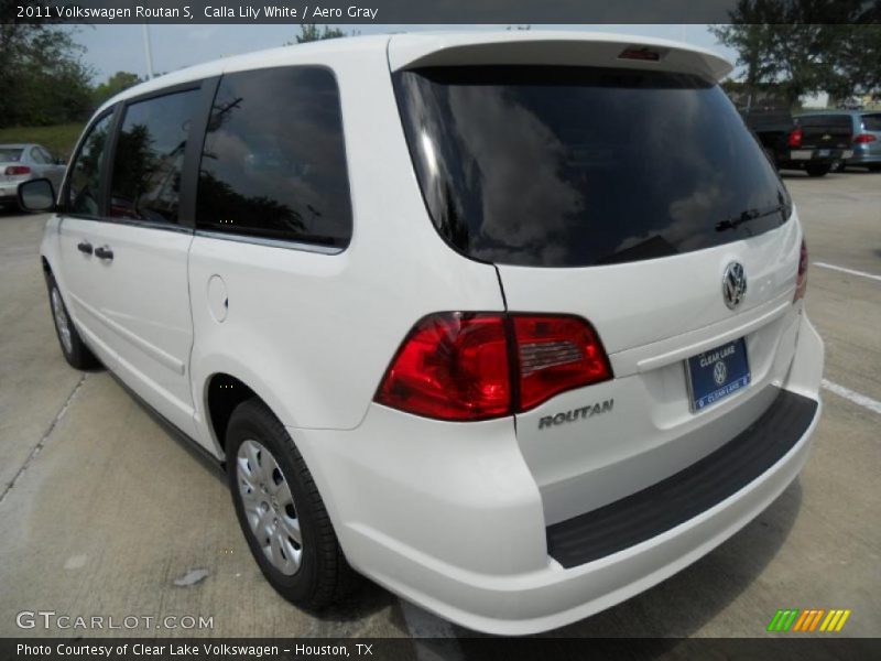 Calla Lily White / Aero Gray 2011 Volkswagen Routan S