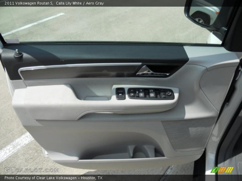 Door Panel of 2011 Routan S