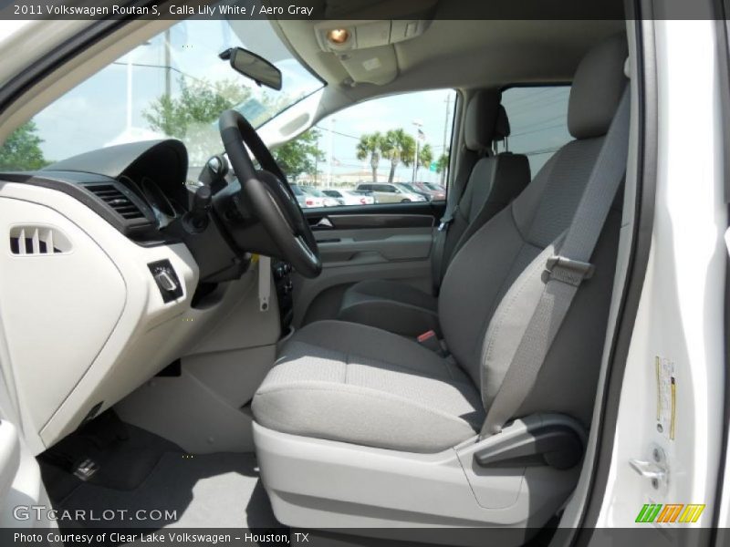 Calla Lily White / Aero Gray 2011 Volkswagen Routan S