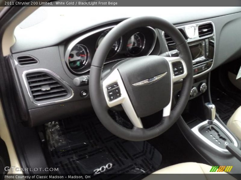 White Gold / Black/Light Frost Beige 2011 Chrysler 200 Limited