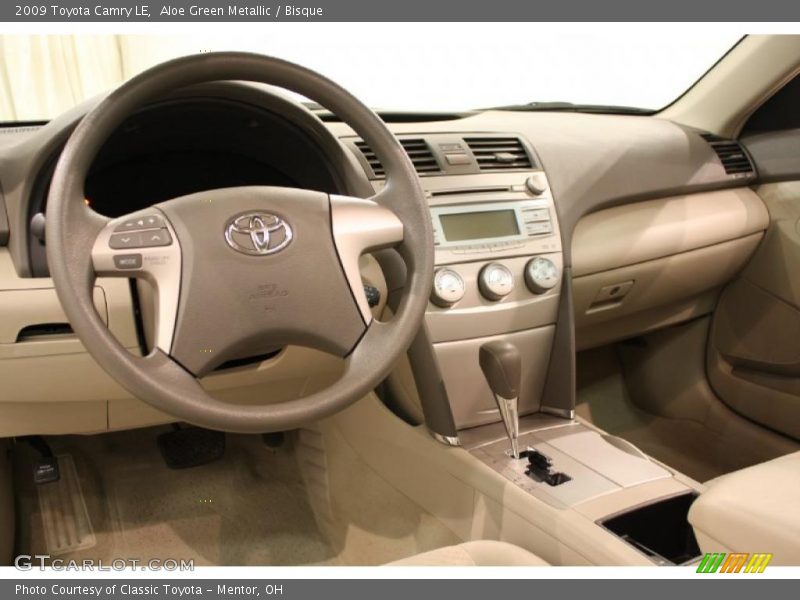 Aloe Green Metallic / Bisque 2009 Toyota Camry LE