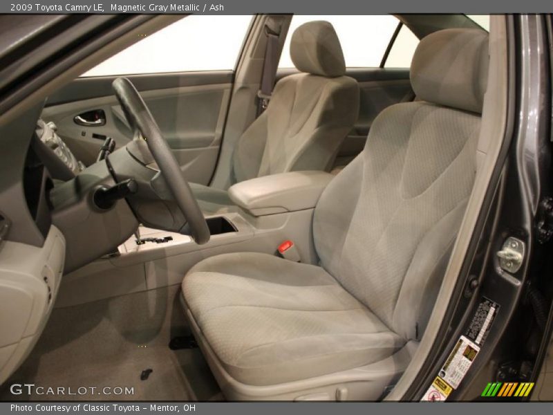 Magnetic Gray Metallic / Ash 2009 Toyota Camry LE