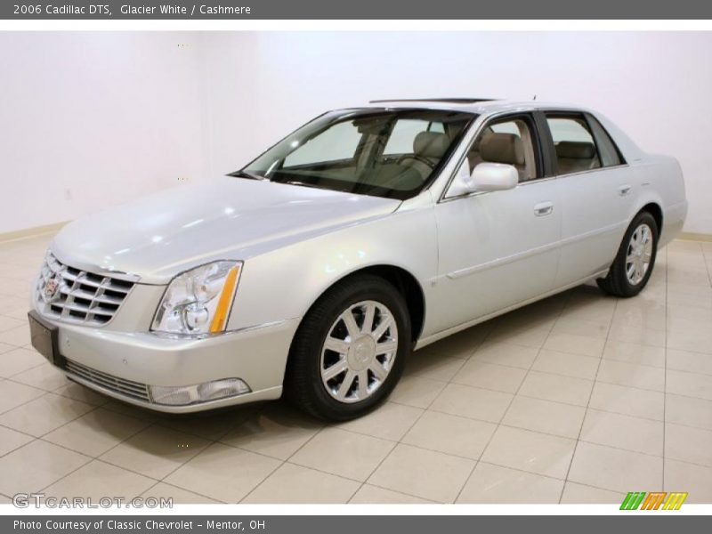 Glacier White / Cashmere 2006 Cadillac DTS