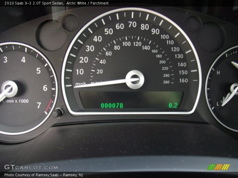 Arctic White / Parchment 2010 Saab 9-3 2.0T Sport Sedan