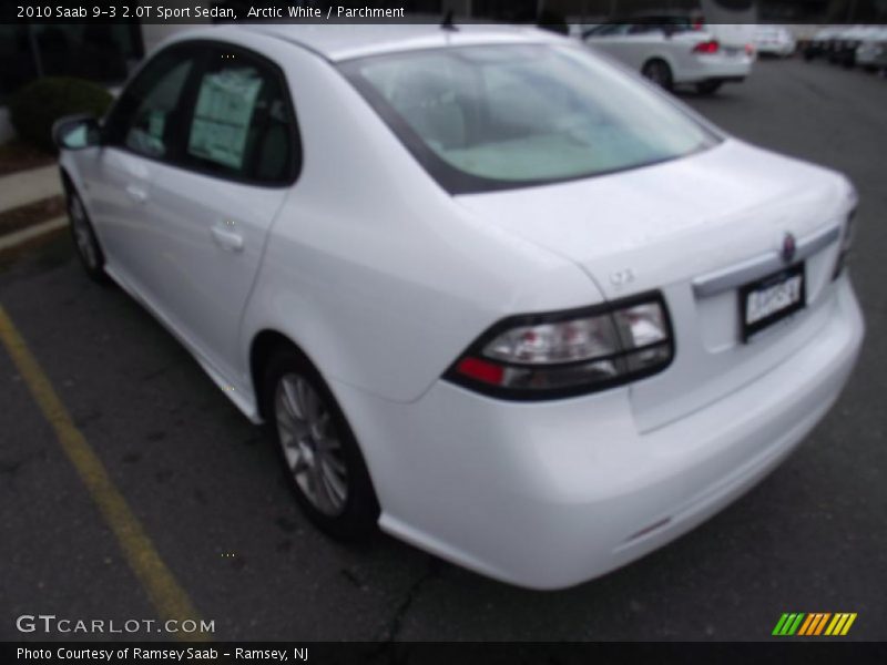Arctic White / Parchment 2010 Saab 9-3 2.0T Sport Sedan