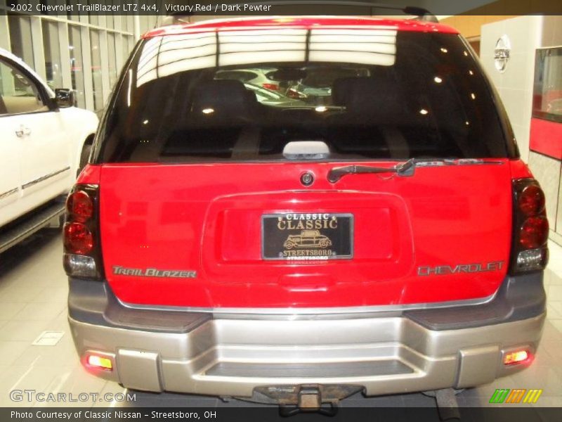 Victory Red / Dark Pewter 2002 Chevrolet TrailBlazer LTZ 4x4