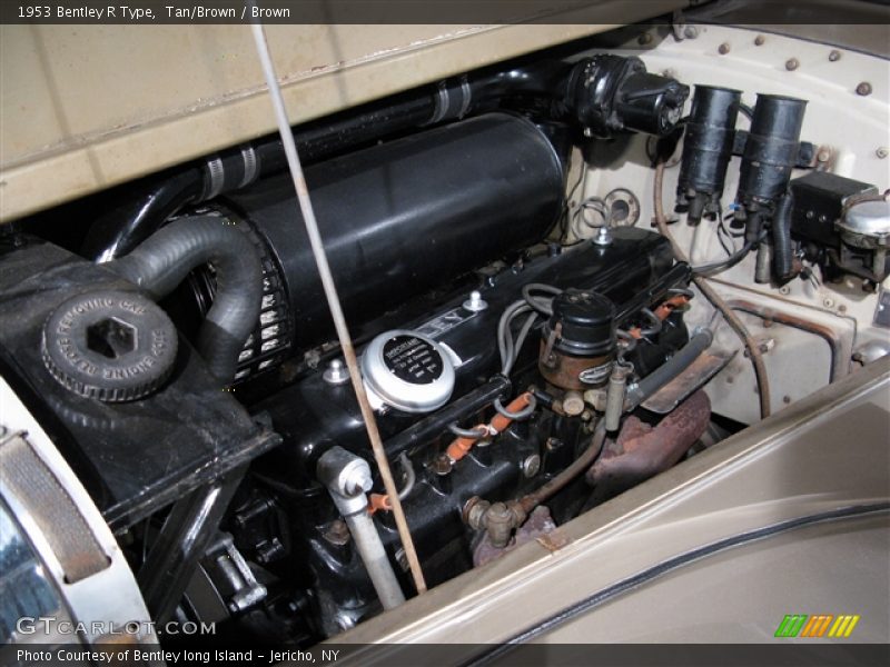 Tan/Brown / Brown 1953 Bentley R Type