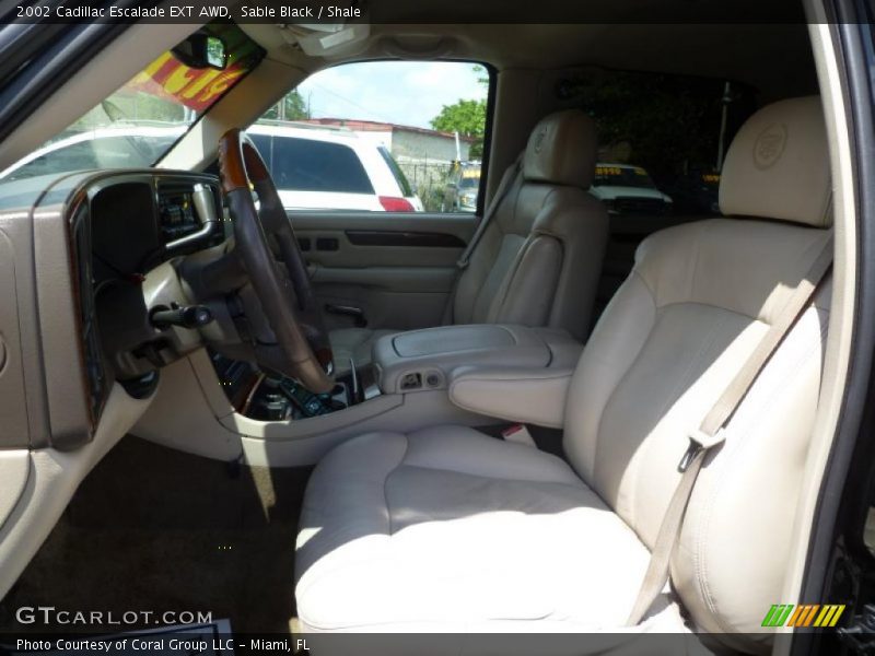 Sable Black / Shale 2002 Cadillac Escalade EXT AWD